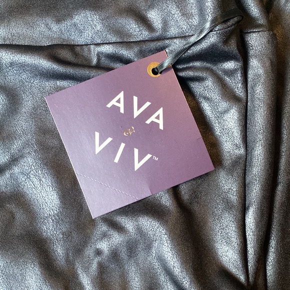 Ava & Viv Faux Leather High Waisted Legging Liquid Shine Black Size 2x NWT - Picture 8 of 8